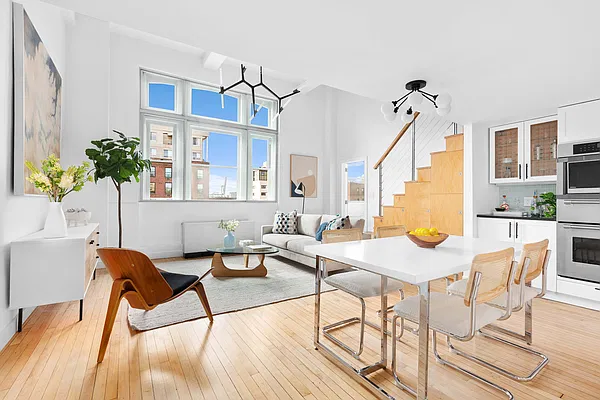 Sold by Compass | media 1