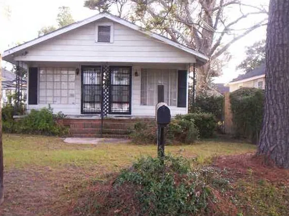 1709 Belfast St, Mobile, AL 36605