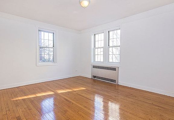 5th image of 3530 81st St APT 2E