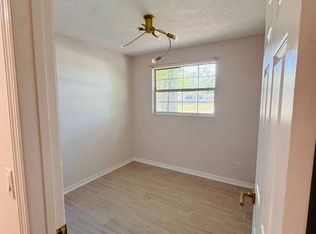 6650 Pinnochio Dr #1, Jacksonville, FL 32210