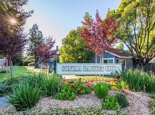 768 Racquet Club Cir, Rohnert Park, CA 94928