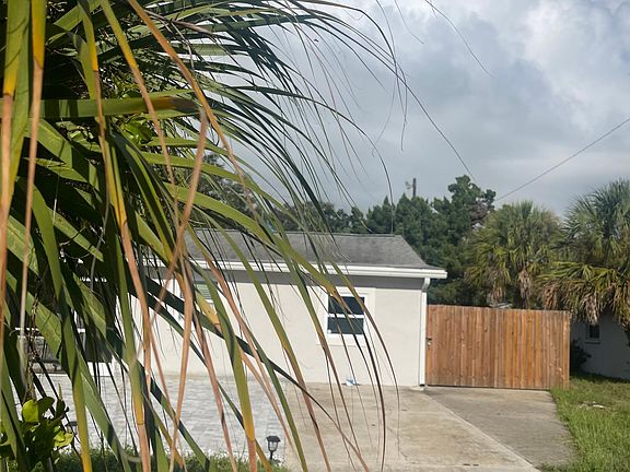2nd image of 75 Horton Cir