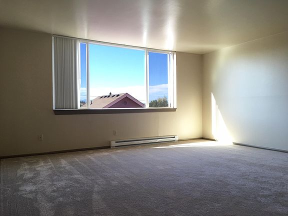 2nd image of 5625 15th Ave NE APT 409