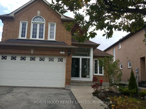 5 Mount McKinley Ln #5, Brampton, ON L6R 1W2