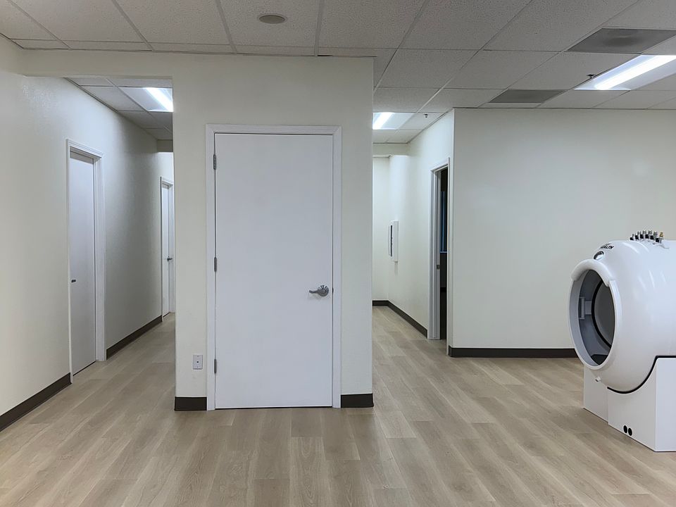 2nd image of 7025 N Chestnut Ave #1