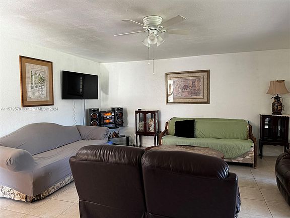 4th image of 11293 SW 172nd St #I1844a