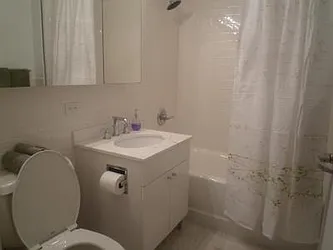 Rented by R New York