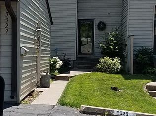 3329 Johnathan Ave, Bettendorf, IA