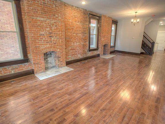 4th image of 119 Miami Ave