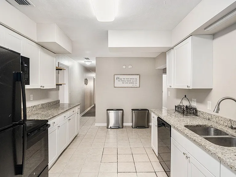 Large Kitchen