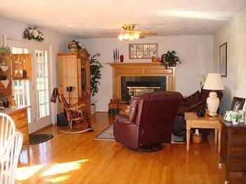 2nd image of 5104 Plantation Grove Ln