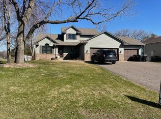 1353 151st Ln NW, Andover, MN 55304