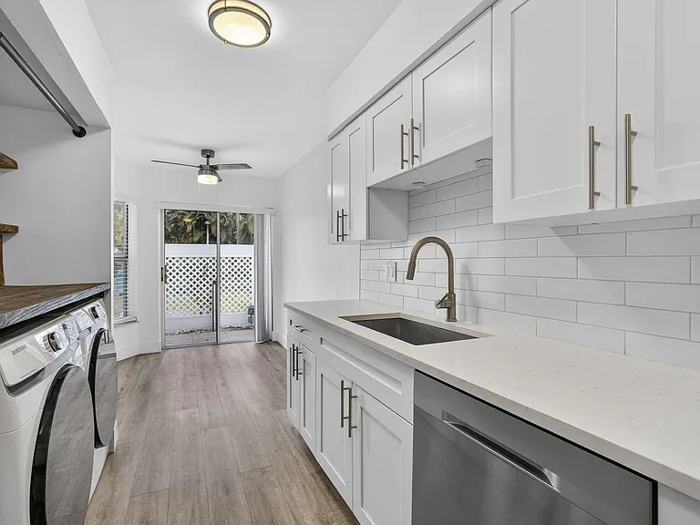 9746 Nickels Blvd — Photo 11