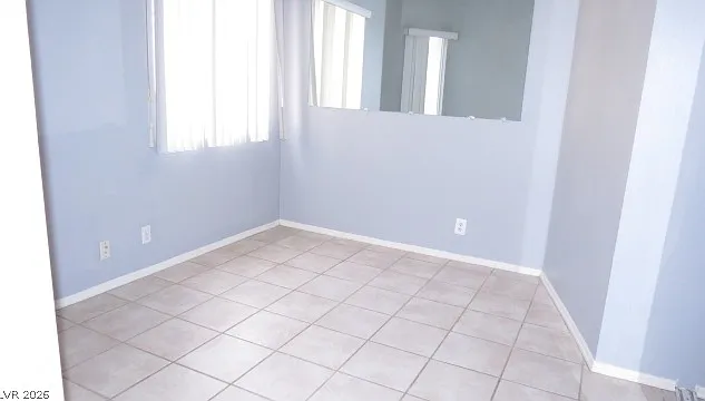 4 bed, 2.0 bath, 1318 sqft, $1,950 — Photo 4