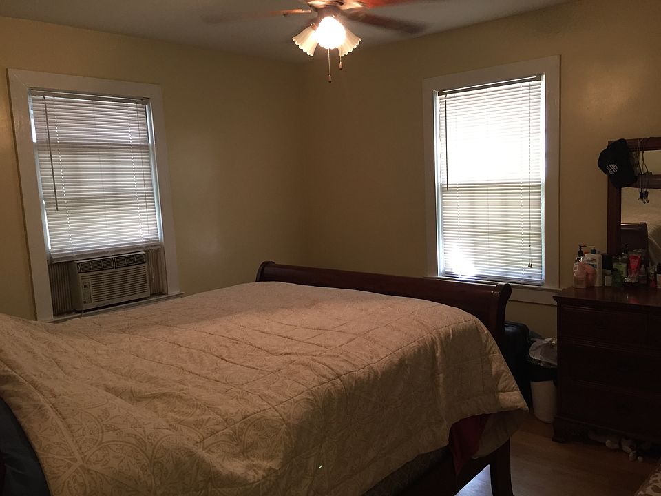 1st image of 2320 W Croft Cir