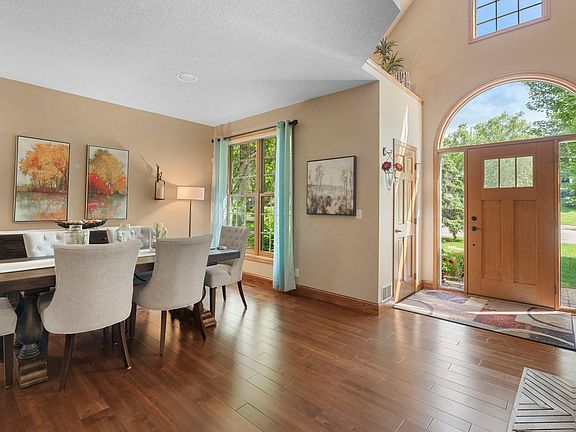 3rd image of 4309 Colleen Ct