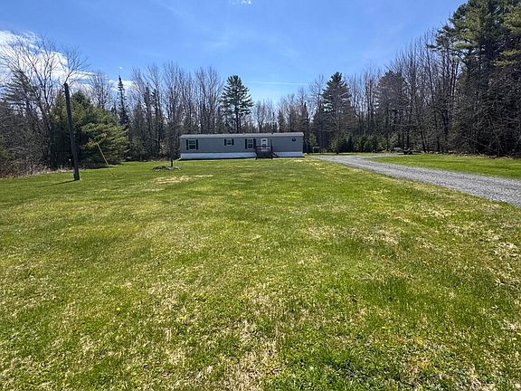 3rd image of 362 Ford Hill Road