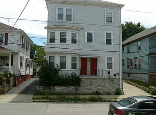 88 Carr St #3, Providence, RI 02905