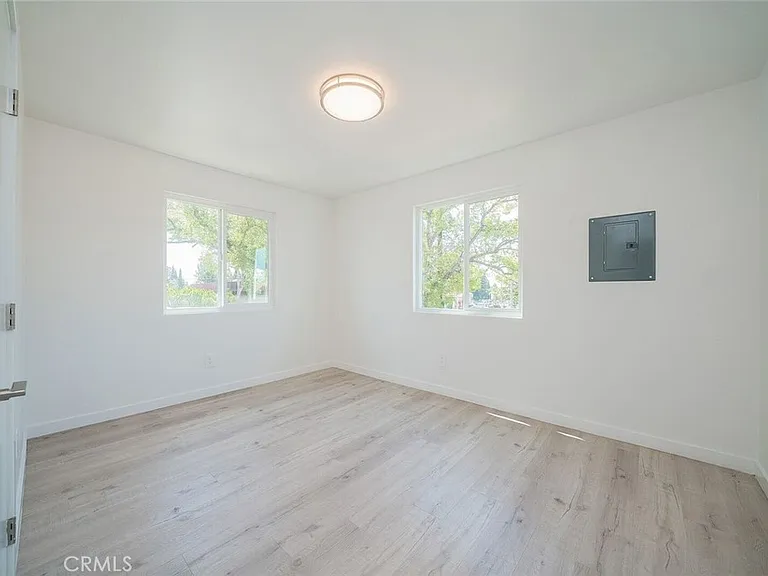 6745 Laurel Canyon Blvd #201 — Photo 7