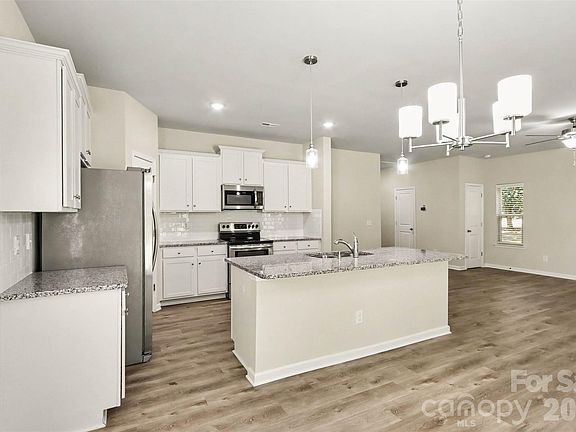 2nd image of 7319 Neal Rd