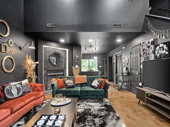 110 Carriage Pl, Clarksville, TN 37042