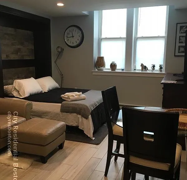 4 Greenway Ct #8 — Photo 8