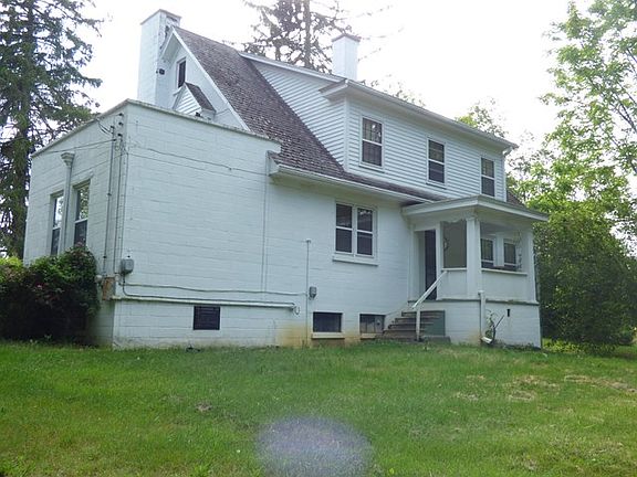 3rd image of 730 S 2nd St
