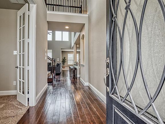 3rd image of 7501 W Fork Ln