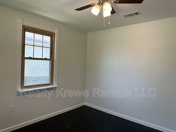 4th image of 4103 Gibson St