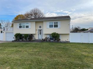 70 Birch Rd, Amityville, NY 11701