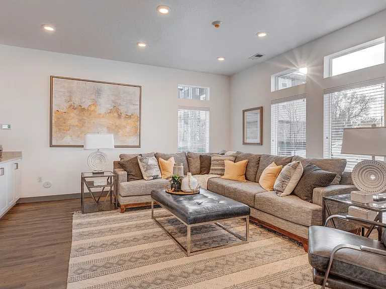 Eversage Apartments — Photo 25