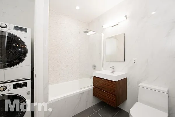 Rented by Living New York | media 18