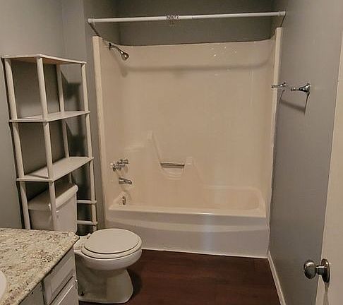 4th image of 2575 Case St APT 13A