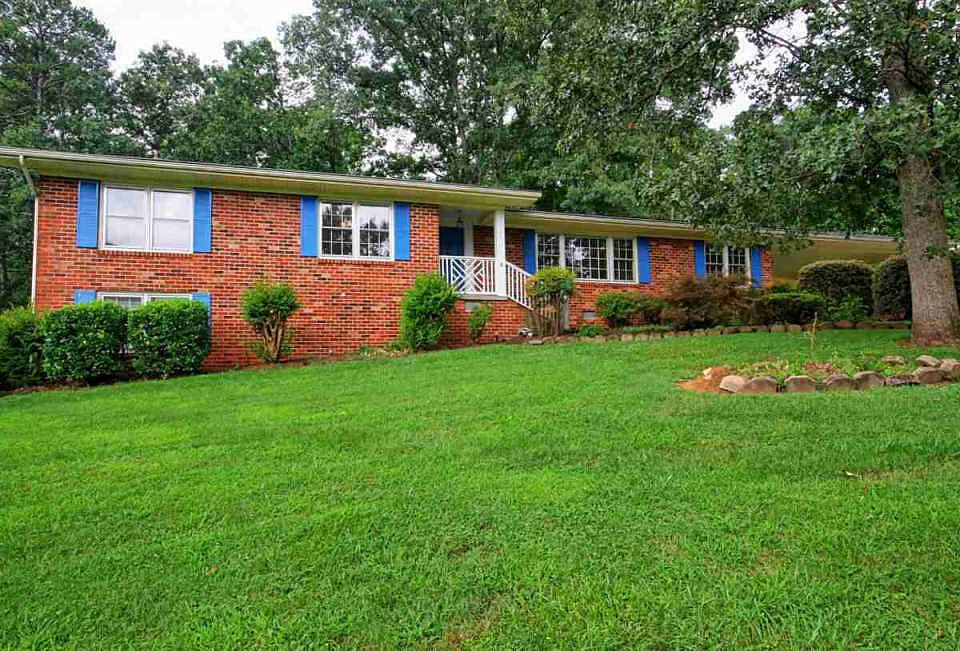 1st image of 3701 Northwood Dr NW