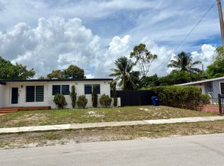 3421 NW 177th Ter, Miami Gardens, FL 33056