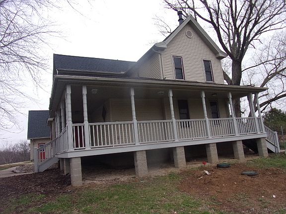 3rd image of 6227 N Andrews Ln