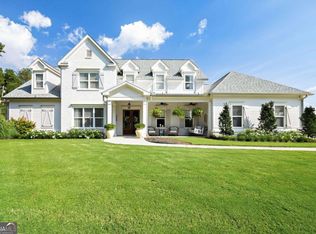 1484 Rucker Cir, Woodstock, GA 30188