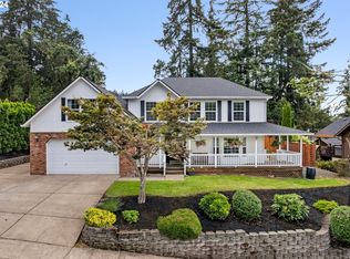 1054 S 69th St, Springfield, OR 97478