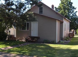 24 6th St, Proctor, MN 55810