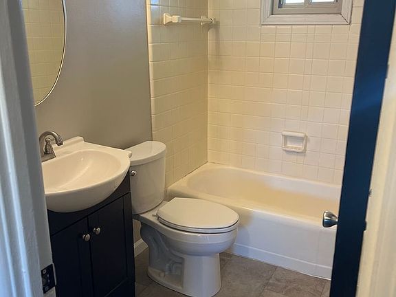 4th image of 10 Indian Springs Dr APT G