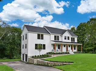 135 Chestnut St, North Reading, MA 01864