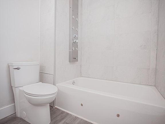 5th image of 2554 N 17th St #16