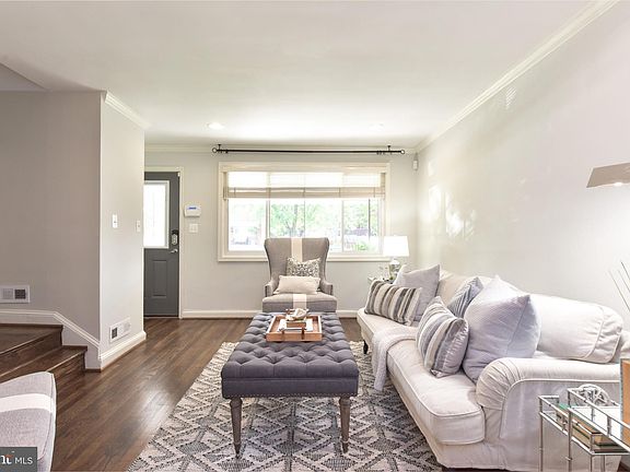 4th image of 543 Duncan Ave