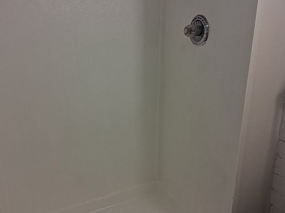 2nd image of 1511 S Arlington Ave #Basement