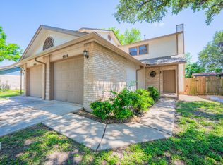 9916 Ardash Ln, San Antonio, TX 78250