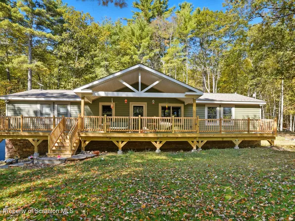 452 Engvaldsen Rd, Hawley, PA 18428