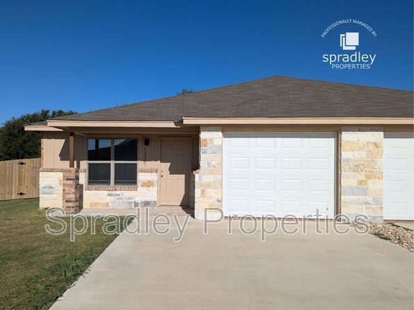 1635 Sabine Rd