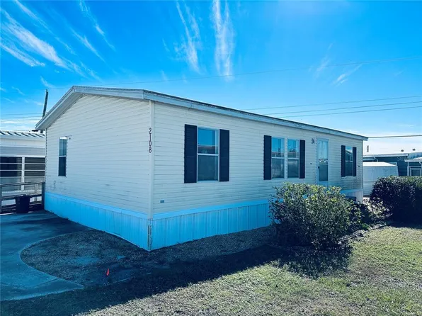 2108 Florida Blvd, Bradenton, FL 34207