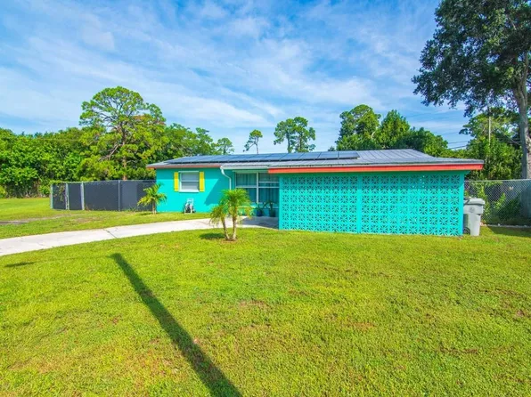 2464 1st Place, Vero Beach, FL 32962