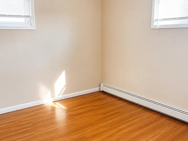 123 Watson Ave — Photo 6